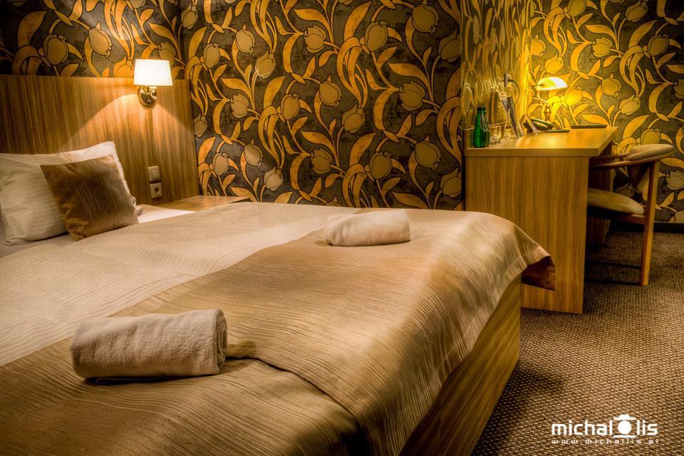 Aviator Hotel Restauracja & Spa Pabianice Eksteriør billede