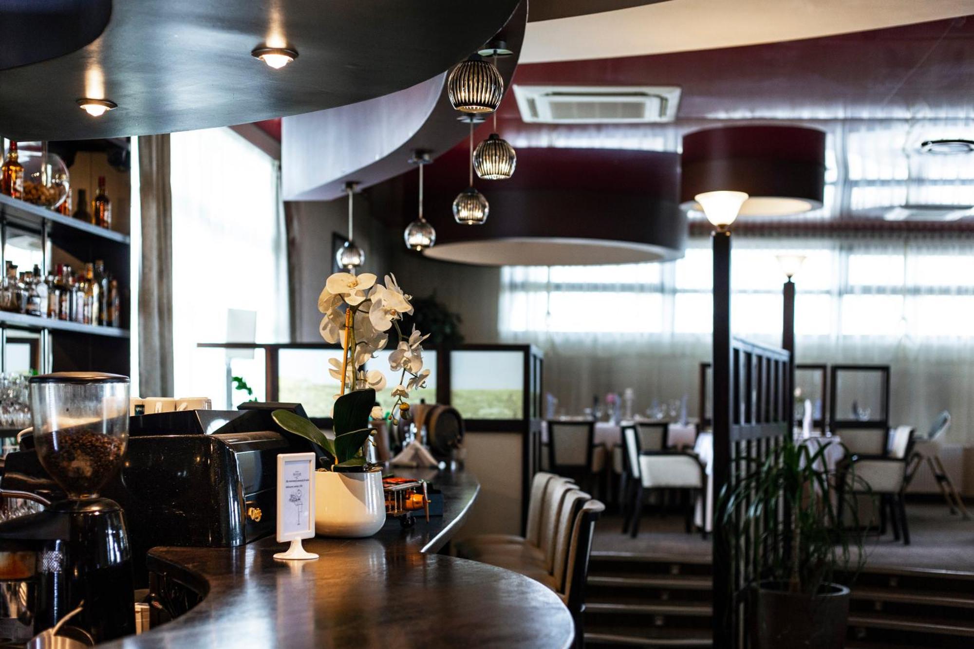 Aviator Hotel Restauracja & Spa Pabianice Eksteriør billede